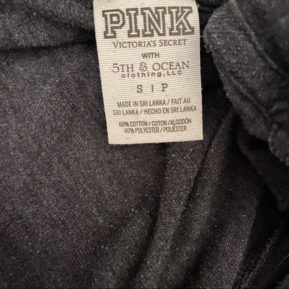 PINK Victoria's Secret Women's Grey Shirt Gold Star Size Small - Picture 4 of 4